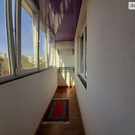Family And Friends Apartment テルノーピリ エクステリア 写真
