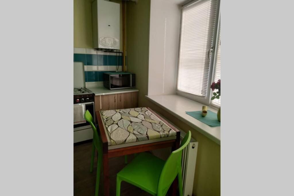 Family And Friends Apartment テルノーピリ エクステリア 写真